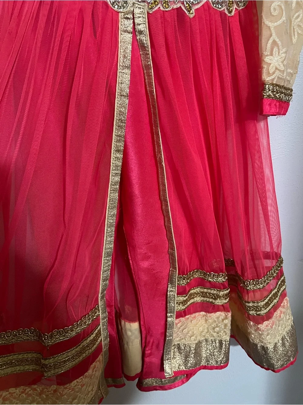 NO BRAND Anarkai Mastani Churidar Dress Suit 2 Pieces Hot Pink‎ Gold Girl's Sz M